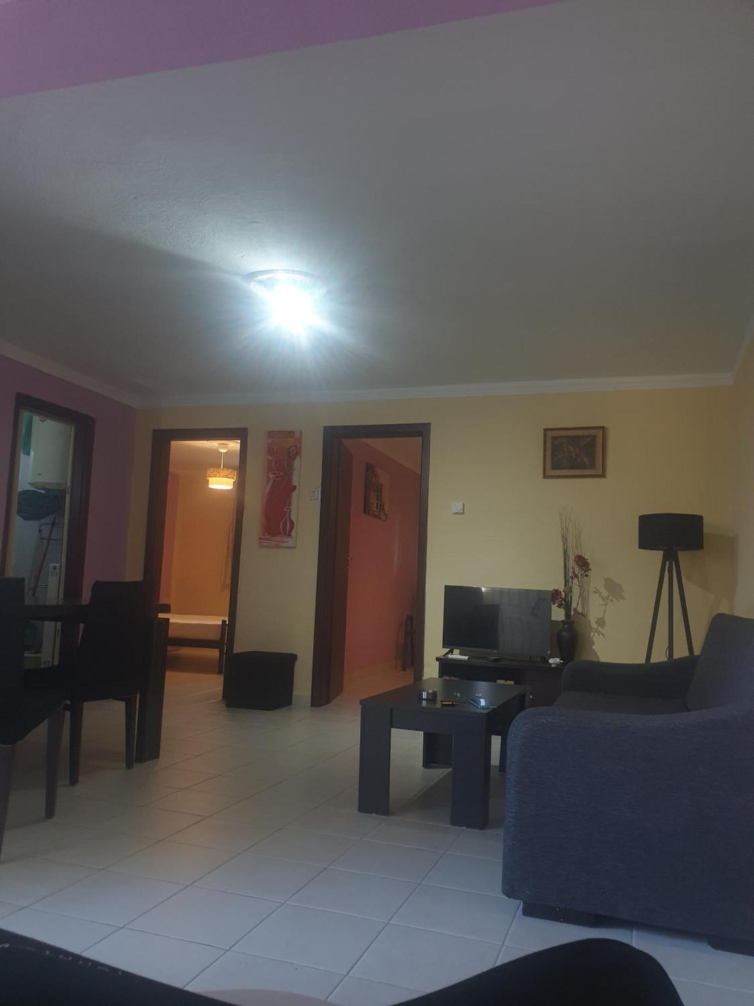 Plaza Apartments Nea Vrasna Bagian luar foto